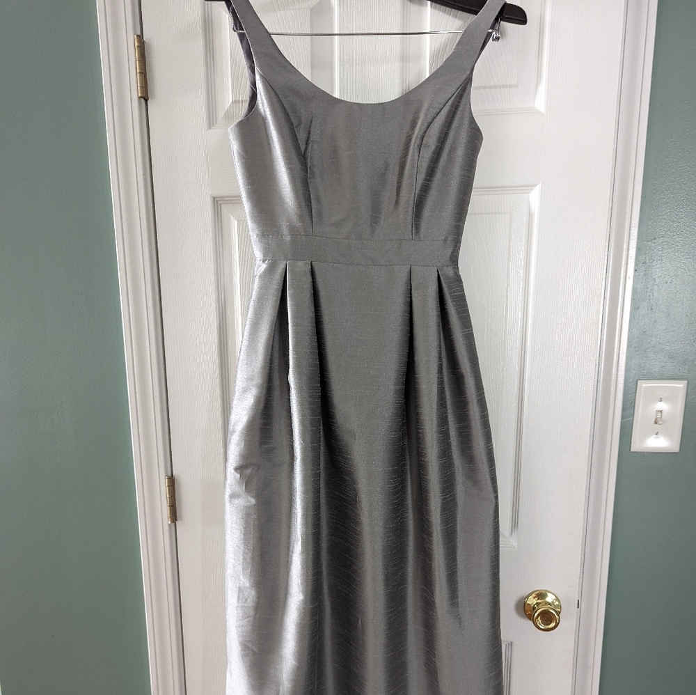 Alfred Sung metallic gown